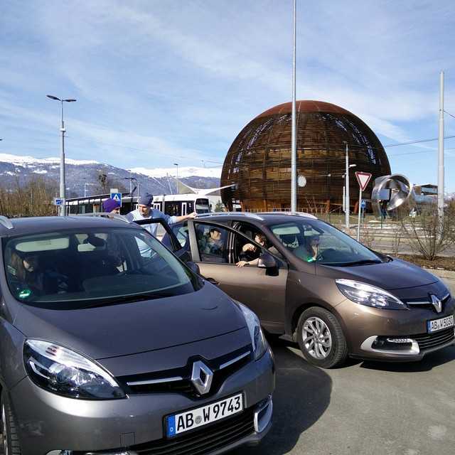 Nu har en riktigt, riktigt rolig och intressant resa börjat lida mot sitt slut och majoriteten av oss är på väg hemmåt igen! Ett stort tack till alla som hjälpt till att arrangera resan och alla som hängde med och gjorde den så rolig! :-) Slutligen vill vi tacka alla vi besökt, CERN, Hans Danielsson, ABB Semiconductors, Universitetet i Heidelberg och Deutche Bank!Det kan nog hända att det dyker upp fler bilder från resan framöver, men tills vidare lämnar jag härmed över kontrollen av kontot till dig @klaerice ;-)